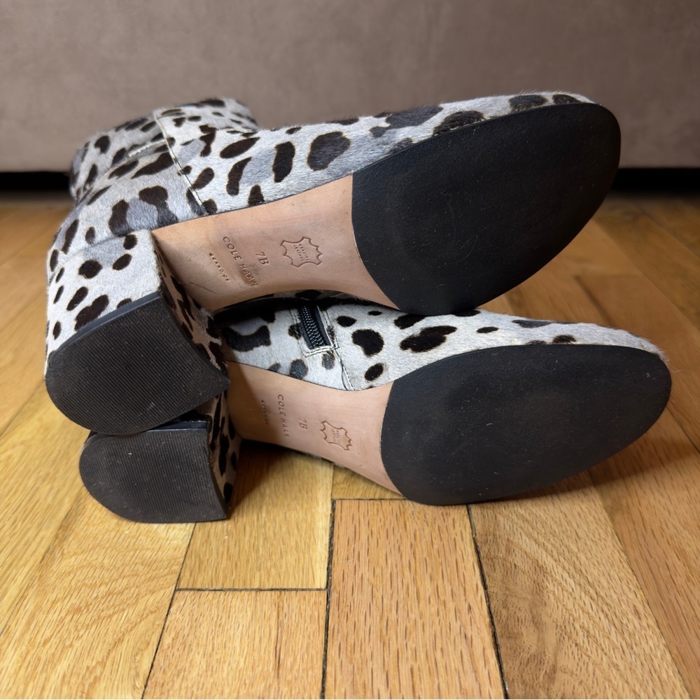 Cole Haan Leopard Calf Hair Block Heel Booties Size 7 - Picture 5 of 7